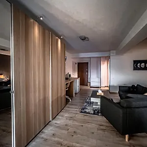 Shiro Apartamento